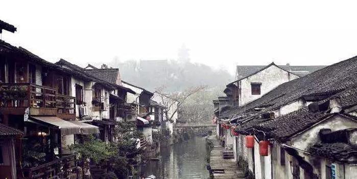 逃出豪华宫殿